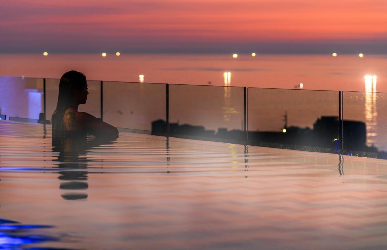 Grabel Hotel Jeju Exterior photo