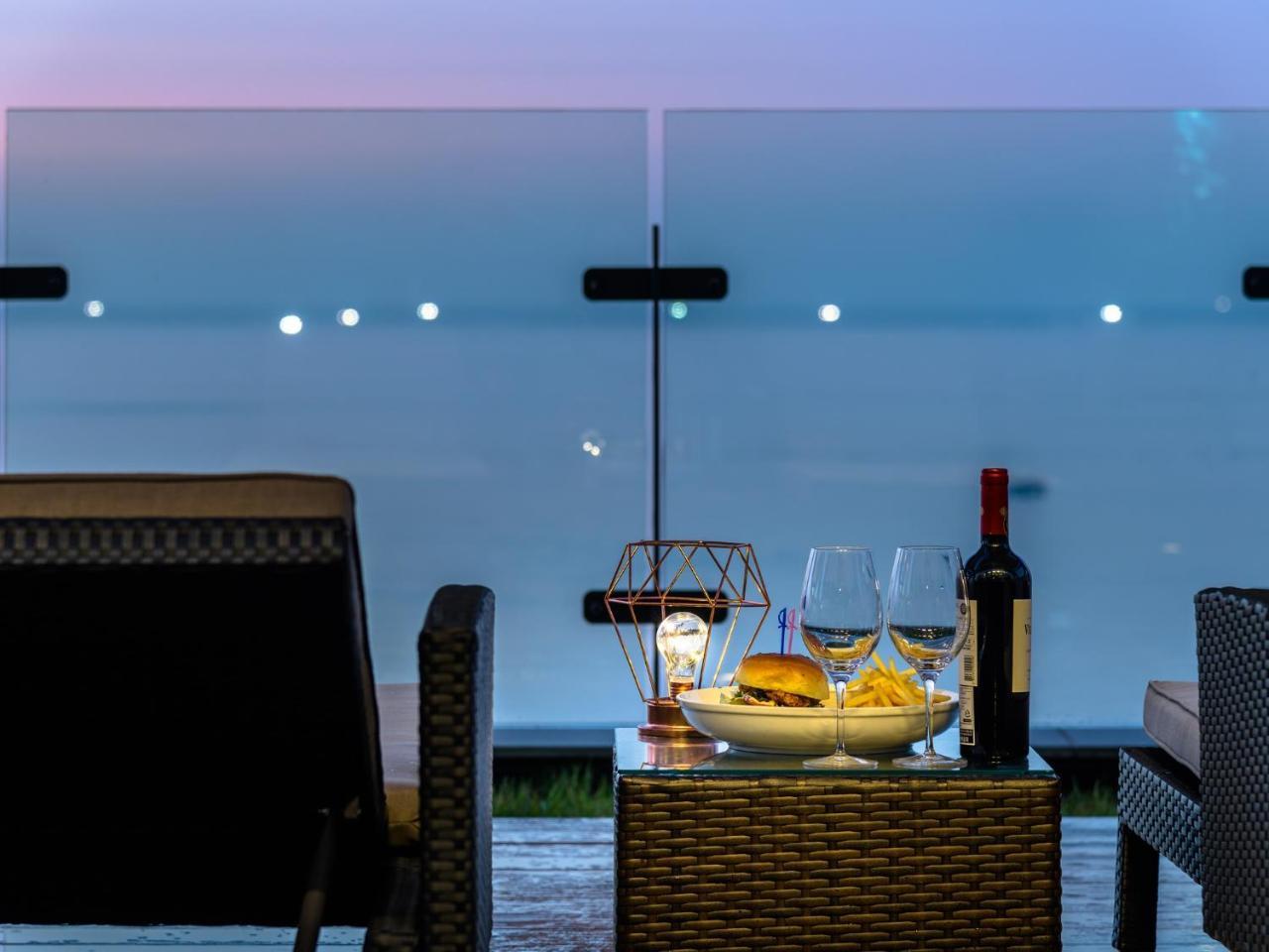 Grabel Hotel Jeju Exterior photo