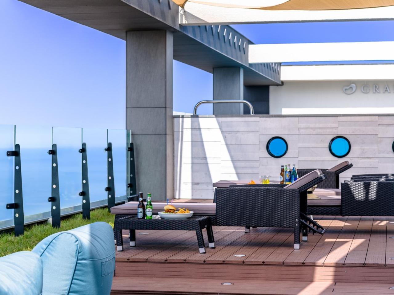 Grabel Hotel Jeju Exterior photo